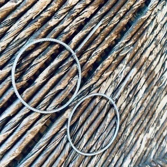 ✨💛 Silver Tone Rhinestone Dangle Hoop Earrings ✨ - Picture 3 of 8